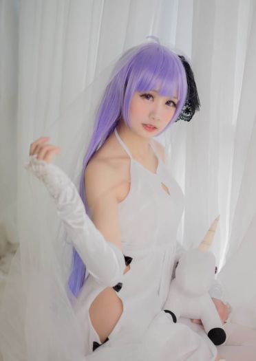 碧蓝航线-独角兽号轻型航母cosplay