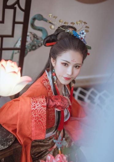 【凤囚凰COS】山有楚玉