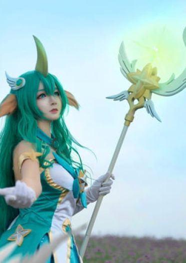 英雄联盟众星之子索拉卡cos