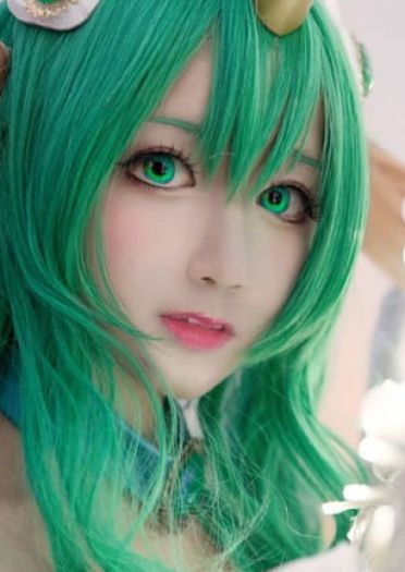 英雄联盟众星之子索拉卡cos