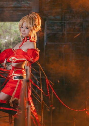 【莫德雷德】请问，你就是我的master嘛