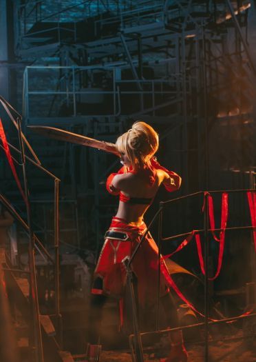 【莫德雷德】请问，你就是我的master嘛