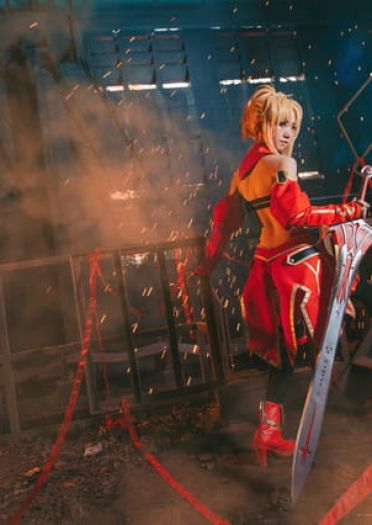 【莫德雷德】请问，你就是我的master嘛