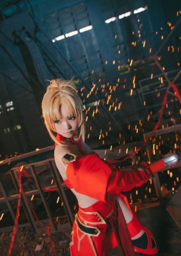 【莫德雷德】请问，你就是我的master嘛