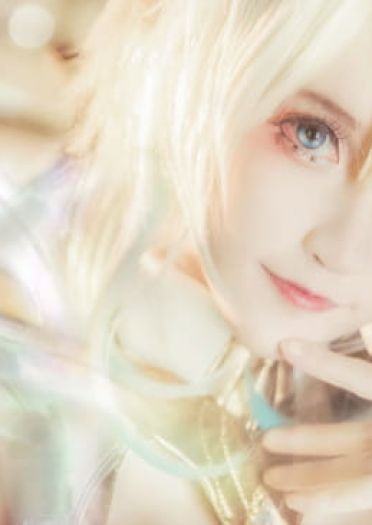 英雄联盟 寒冬中闪亮冻人的拉克丝 cosplay