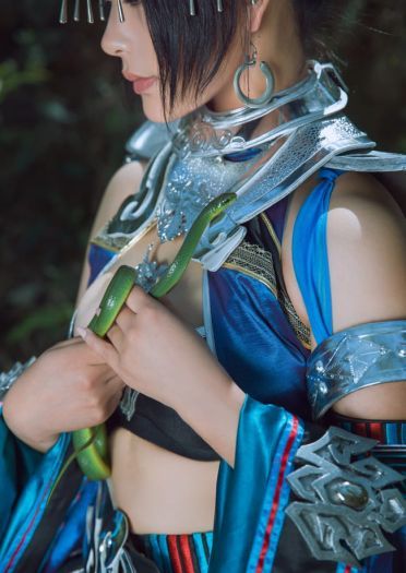 剑侠情缘网络版叁  五毒成女 cosplay图片