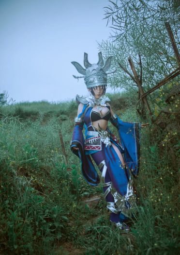 剑侠情缘网络版叁  五毒成女 cosplay图片