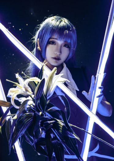 宝石之国 青金石cosplay图片(1)