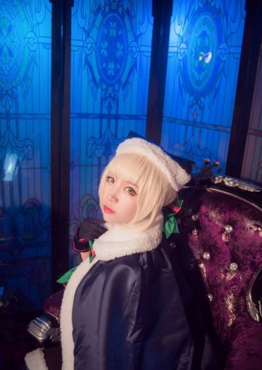 《fate/grand order》阿尔托莉雅·潘德拉贡 圣诞快乐