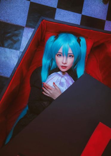 初音Miku吸血鬼cos