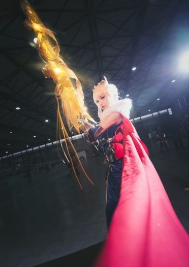 Fate/Grand Order 阿尔托莉亚•潘德拉贡 cosplay图片