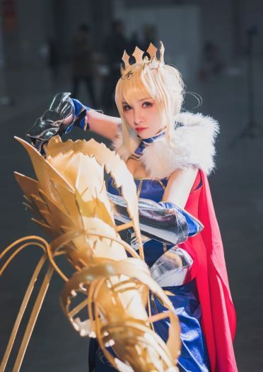 Fate/Grand Order 阿尔托莉亚•潘德拉贡 cosplay图片