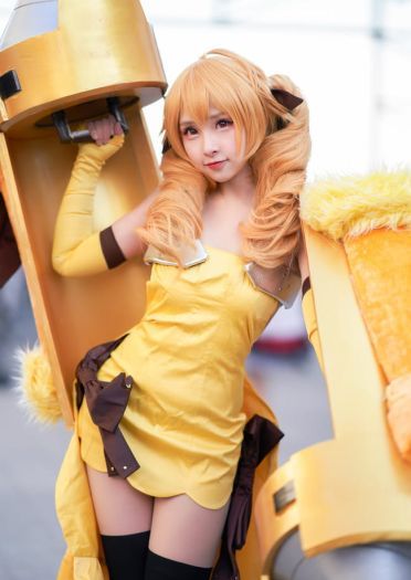 碧蓝航线 试作型金布里 cosplay图片