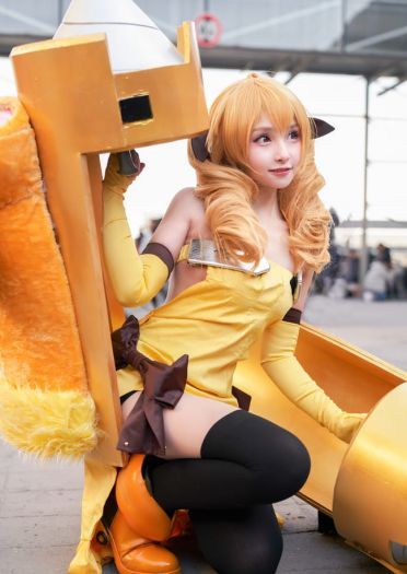 碧蓝航线 试作型金布里 cosplay图片