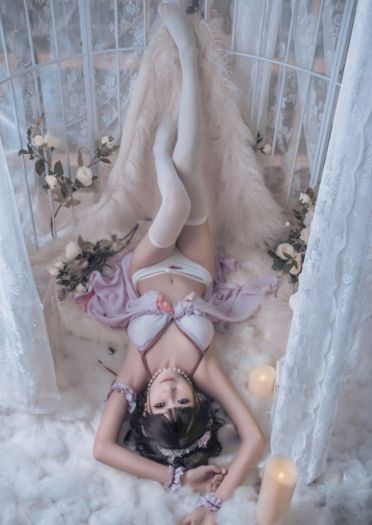 路人女主的养成方法 加藤惠 内衣写真