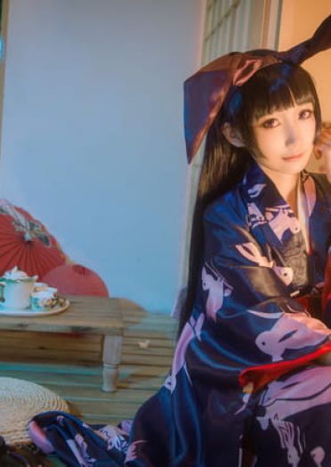 做黑猫的男友吧，会有很多好处的