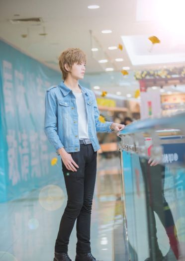 恋与制作人白起 只要你在风里 我就能找到你 cosplay