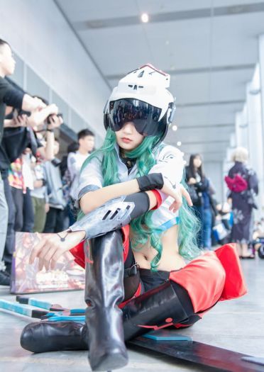 凹凸世界 蒙特祖玛生还者 cosplay