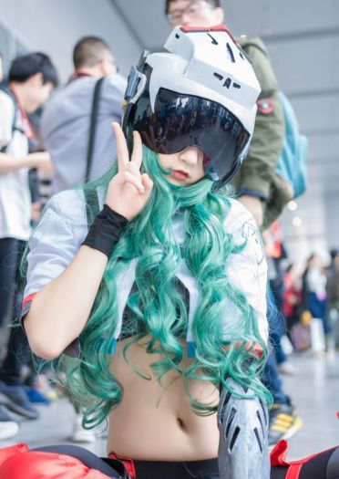 凹凸世界 蒙特祖玛生还者 cosplay