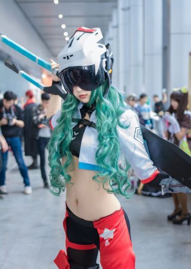 凹凸世界 蒙特祖玛生还者 cosplay