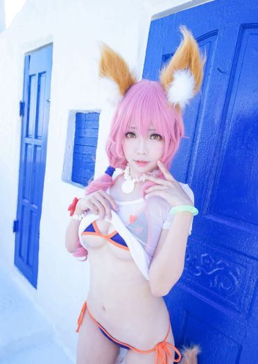 Fate/Grand Order 玉藻前泳装 cosplay图片(1)
