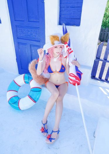 Fate/Grand Order 玉藻前泳装 cosplay图片(1)