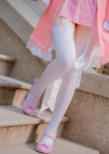 线上游戏的老婆不可能是女生? =玉置亚子