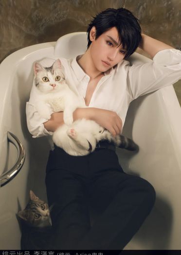 恋与制作人 你的时间属于我 李言泽cosplay