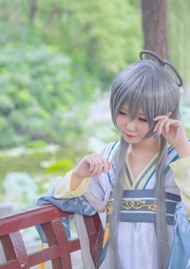 VOCALOID 洛天依 芷汀兰 cosplay