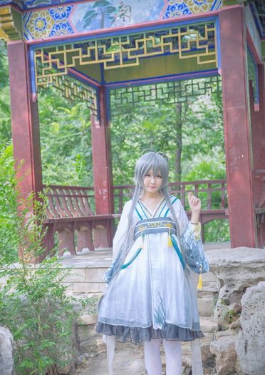 VOCALOID 洛天依 芷汀兰 cosplay