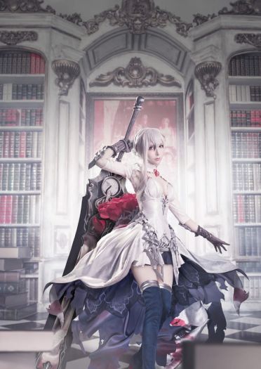 死亡爱丽丝 | 白雪姬