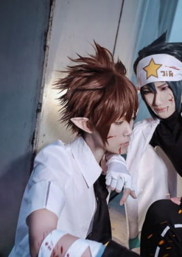 凹凸世界 雷狮x安迷修 cosplay