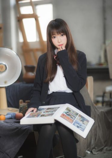 对过往遗忘的彻底性 犹如迪诺的小提琴 cosplay