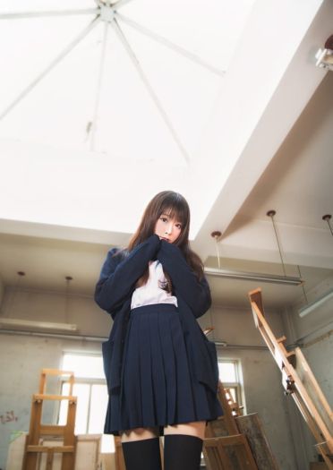 对过往遗忘的彻底性 犹如迪诺的小提琴 cosplay