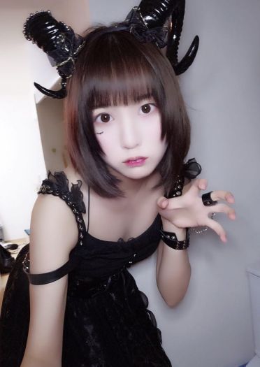 Lolita 不给糖就把你吃掉！小恶魔 cosplay