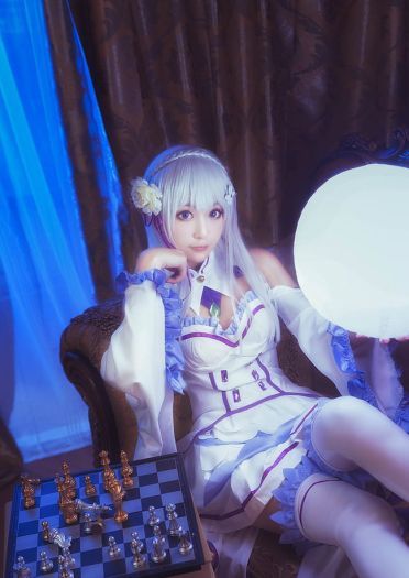 Re:从零开始的异世界生活 艾米莉娅 cosplay