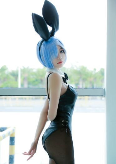 雷姆兔女郎 · 场照