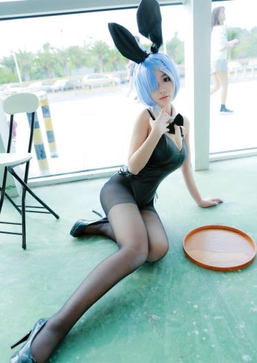 雷姆兔女郎 · 场照