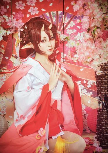 阴阳师 桃之夭夭 灼灼其华 cosplay
