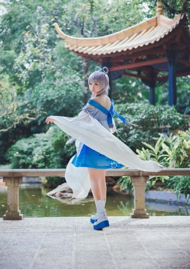 VOCALOID 洛天依 古风 双马尾 cosplay