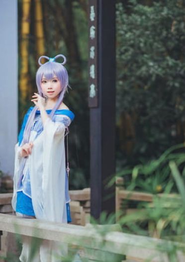 VOCALOID 洛天依 古风 双马尾 cosplay