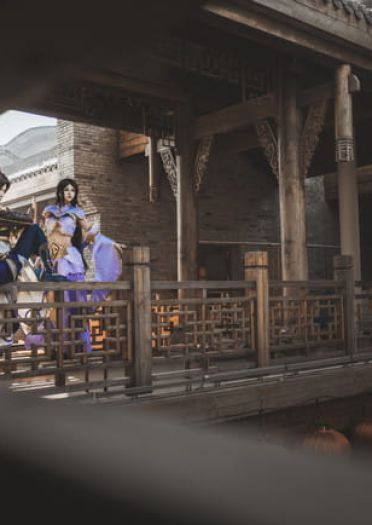 姻缘呢，上天安排的最大嘛~