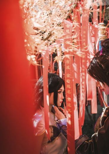 姻缘呢，上天安排的最大嘛~