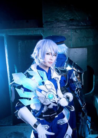 王者荣耀 诸葛亮 两只小亮亮你选哪个呀 cosplay