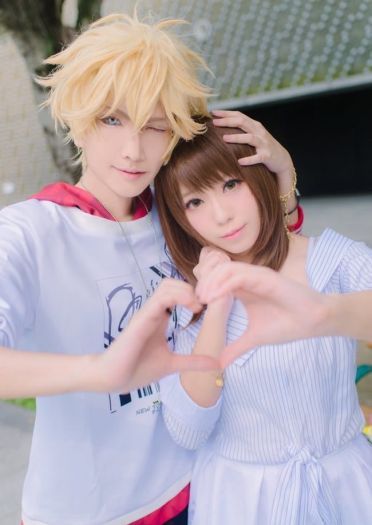 恋与制作人 周棋洛 cosplay