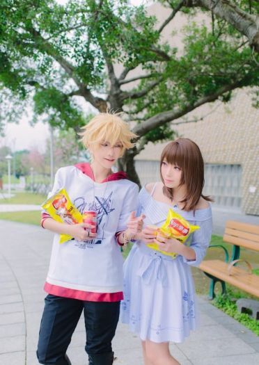 恋与制作人 周棋洛 cosplay