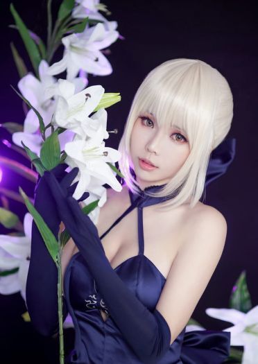 阿爾托莉亞Alter - 禮服