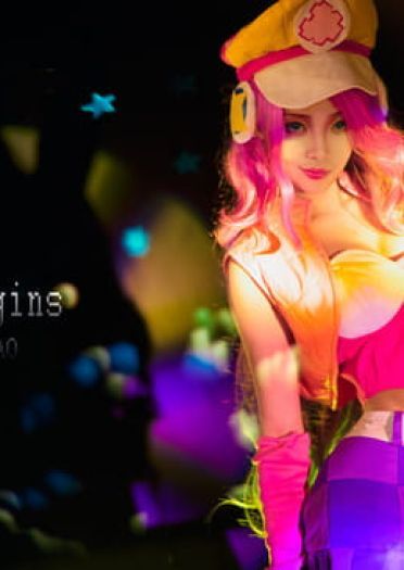 厄运小姐-电玩女神