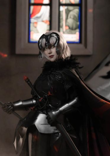 我原本就不喜欢争斗，但也不是畏惧浴血的胆小鬼。