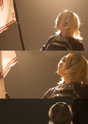 我原本就不喜欢争斗，但也不是畏惧浴血的胆小鬼。